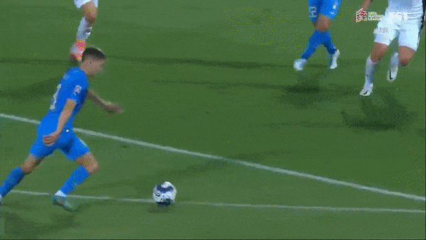 Italia vs Hungary 2-1: Barella mở bàn, Pellegrini nhân đôi cách biệt, Mancini bất ngờ phản lưới nhà, Italia tạm chiếm ngôi đầu bảng 