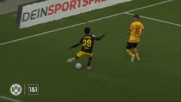 Giao hữu, Dynamo Dresden vs Borussia Dortmund 0-2: Mats Hummels đánh đầu nối mở bàn, Antonios Papadopoulos dứt điểm cận thành chốt hạ chiến thắng dễ dàng