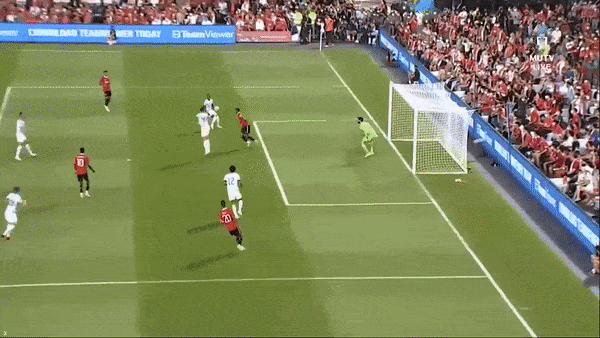 Giao hữu, Man United vs Liverpool 4-0: Sancho, Fred, Martial, Pellistri đua tài, HLV Ten Hag hạ HLV Jurgen Klopp trên sân Rajamangala