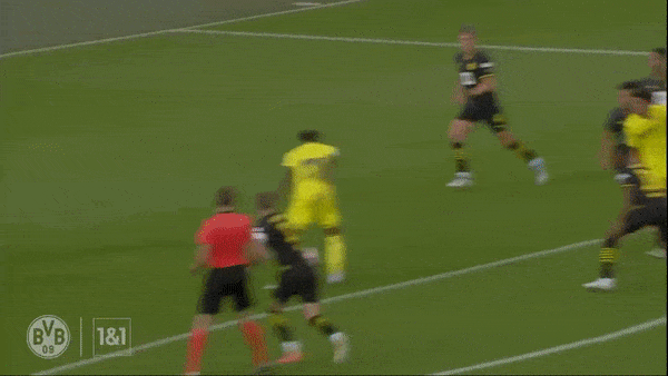 Borussia Dortmund vs Villarreal 0-2: Moreno dứt điểm hiểm hóc mở bàn, Chukwueze vẽ cầu vồng chốt hạ chiến thắng dễ dàng