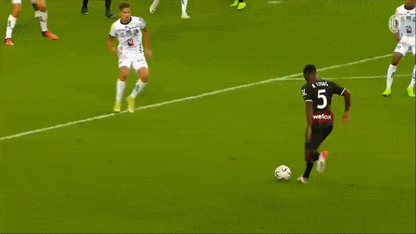 Giao hữu, Wolfsberger vs AC Milan 0-5: Lần lượt Rafael Leao, Ante Rebic, Junior Messias, Yacine Adli, Matteo Gabbia thi tài ghi bàn 