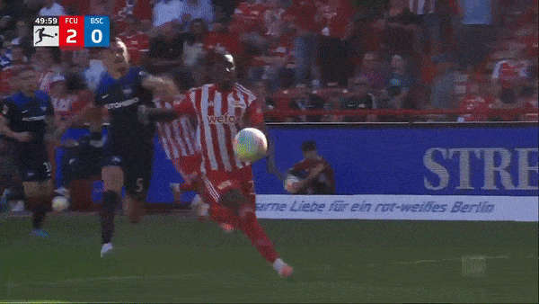 Union Berlin vs Hertha Berlin 3-1: Theoson Siebatcheu, Sheraldo Becker, Robin Knoche tỏa sáng, Dodi Lukebakio chỉ ghi được bàn danh dự