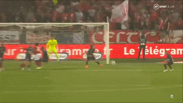 Brest vs Marseille 1-1: Nuno Tavares đệm bóng cận thành, Lees-Melou sút như trái phá cứu thua, chia điểm kịch tính