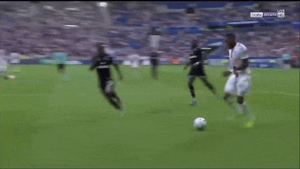 Lyon vs Auxerre 2-1: Tete mở bàn, Toko Ekambi nhân đôi tỷ số, Mathias Autret nỗ lực ngược dòng nhưng bất thành