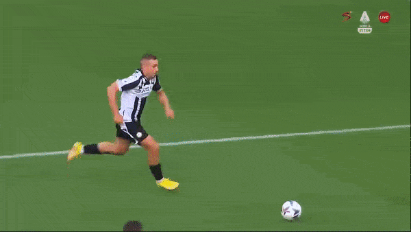 Udinese vs Fiorentina 1-0: Gerard Deulofeu dọn cỗ, Beto nhẹ nhàng đệm bóng ghi bàn duy nhất hạ Fiorentina