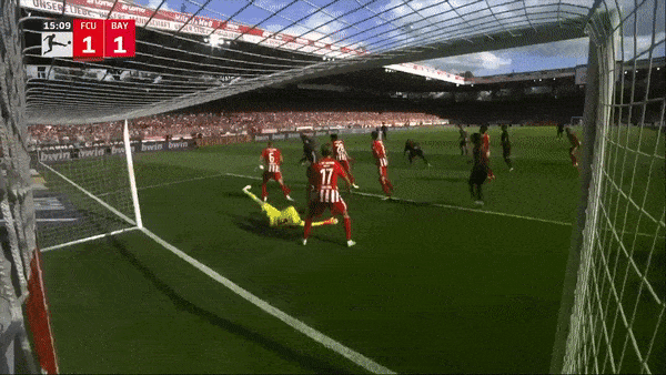 Union Berlin vs Bayern Munich 1-1: Sheraldo Becker bất ngờ tung lưới Manuel Neuer, Joshua Kimmich gỡ hòa có phần may mắn, Bayern chia điểm