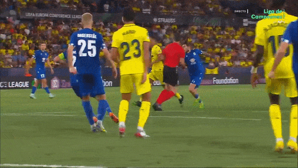 Villarreal vs Lech Poznan 4-3: Michal Skoras, Mikael Ishak lần lượt lập công, Chukwueze, Baena, Coquelin ngược dòng giành 3 điểm kịch tính