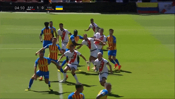 Rayo Vallecano vs Valencia 2-1: Isi Palazon sớm mở bàn, Nico Gonzalez bất ngờ phản lưới nhà, Mouctar Diakhaby ghi bàn phút bù giờ
