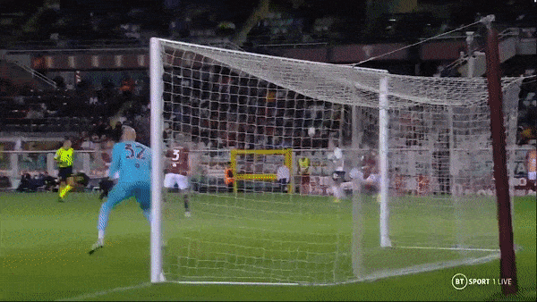 Torino vs Sassuolo 0-1: VAR không công nhận bàn thắng của Lazaro, Rogerio kiến tạo, Alvarez Martinez đánh đầu hạ gục chủ nhà phút cuối