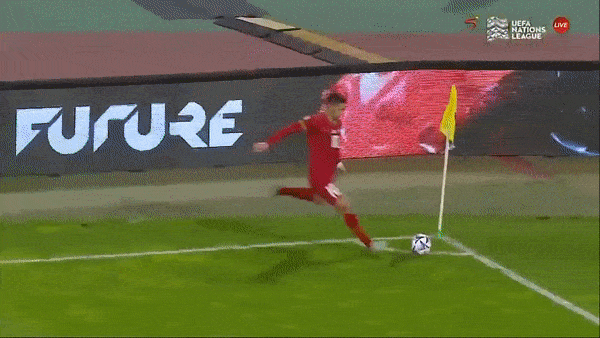 Serbia vs Thụy Điển 4-1: Viktor Claesson mở tỷ số, Aleksandar Mitrovic lóe sáng cú hattrick, Sasa Lukic góp công chiến thắng ngược dòng đẹp mắt