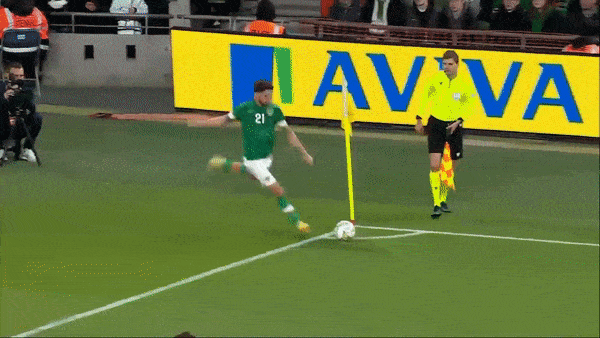 Ireland vs Armenia 3-2: Egan, Obafemi lập công, Dashyan, Spertsyan gỡ hòa, Brady ấn định chiến thắng trên chấm penalty, Hambardzumyan, Dashyan nhận thẻ đỏ