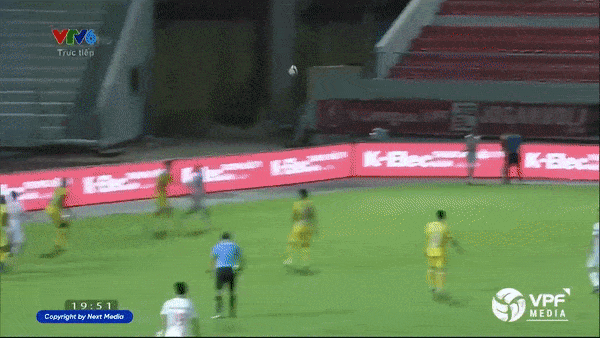 Hải Phòng vs HAGL 1-1: Công Phượng tung cú sút, Bruno đệm bóng chớp nhoáng mở bàn, Rimario đánh đầu kịp gỡ hòa chia điểm