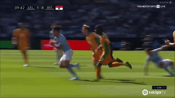 Celta Vigo vs Real Betis 1-0: Fran Beltran kiến tạo, Gabri Veiga đột phá dứt điểm lạnh lùng giành trọn chiến thắng, Ramos Marchi nhận thẻ đỏ