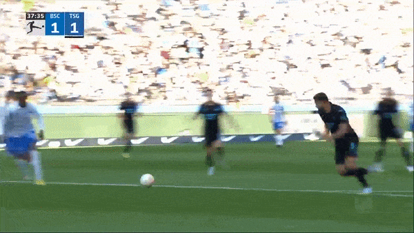 Hertha Berlin vs Hoffenheim 1-1: Ozan Kabak kiến tạo, Andrej Kramaric dứt điểm mở bàn, Chidera Ejuke căng ngang, Dodi Lukebakio tỉa bóng tinh tế chia điểm