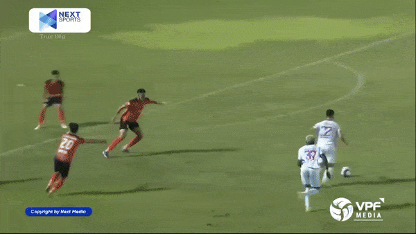 Đà Nẵng vs Becamex Bình Dương 0-4: Tuyển thủ Tiến Linh tỏa sáng cú đúp, Eydison, Welington góp công chiến thắng 4 sao