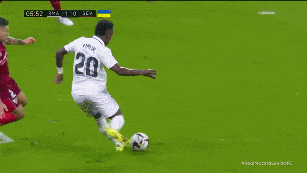 Real Madrid vs Sevilla 3-1: Modric sớm mở bàn, Lamelab gỡ hòa nhưng Vazquez, Valverde tỏa sáng giúp Real giành gọn chiến thắng 