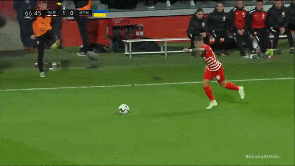 Girona vs Athletic Bilbao 2-1: David Lopez đánh đầu tuyệt vời mở bàn, Ivan Martin nhân đôi tỷ số, Gorka Guruzeta ngược dòng bất thành