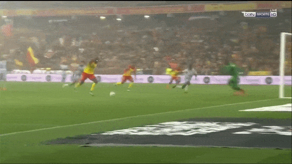 Lens vs Clermont 2-1: Salis Abdul Samed bất ngờ phản lưới nhà, Wesley Said gỡ hoà, Seko Fofana tỏa sáng chốt hạ chiến thắng