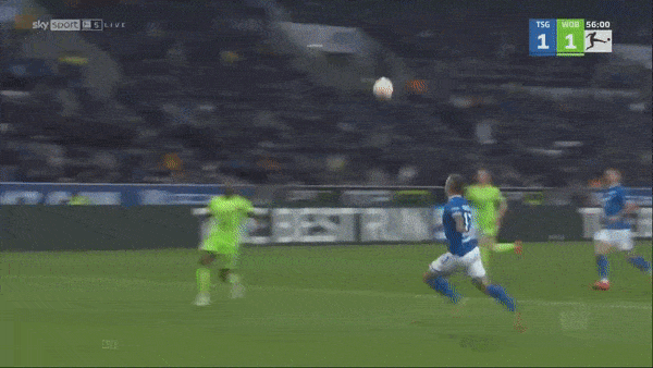 Hoffenheim vs Wolfsburg 1-2: Christoph Baumgartner mở tỷ số nhưng Ozan Kabak bất ngờ phản lưới nhà, Ridle Baku lập công giành chiến thắng