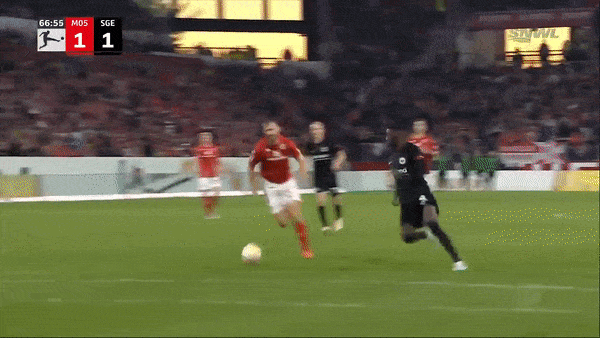Mainz vs Eintracht Frankfurt 1-1: Karim Onisiwo kiến tạo, Jonathan Burkardt khai bàn, Mario Gotze kiến tạo, Randal Kolo Muani chia điểm