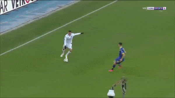 Hellas Verona vs Spezia 1-2: Simone Verdi mở tỷ số, hiệp 2 M'Bala Nzola tỏa sáng cú đúp chốt hạ 3 điểm xứng đáng