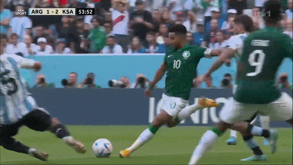 Argentina vs Saudi Arabia 1-2: Messi mở bàn trên chấm penalty, Al-Shehri, Al Dawsari xuất thần, HLV Herve Renard hạ Lionel Scaloni