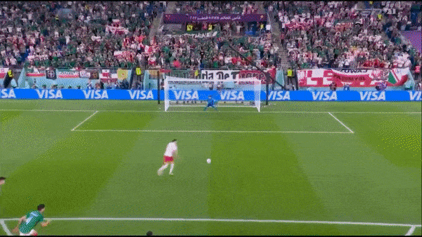 Mexico vs Ba Lan 0-0: Zielinski, Krychowiak tịt ngòi, Lewandowski không thắng được người nhện Ochoa trên chấm penalty