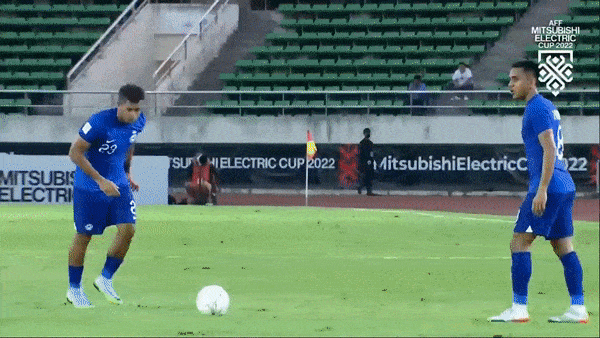 Lào vs Singapore 0-2: Irfan Fandi đánh đầu đẹp mắt, thủ thành Xayyasone mắc sai lầm, Anuar chớp thời cơ chốt hạ chiến thắng