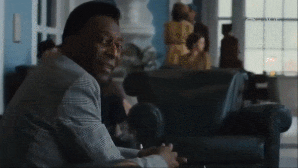 Khoảnh khắc vĩ đại của Vua bóng đá Pele