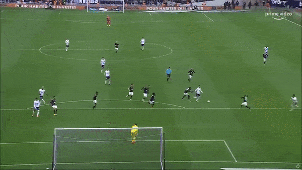 Toulouse vs Ajaccio 2-0: VAR không công nhận bàn thắng của Fares Chaibi, lần lượt Rafael Ratao, Brecht Dejaegere tỏa sáng