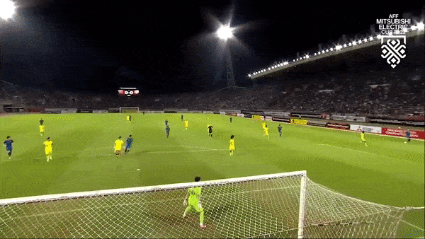 Thái Lan vs Malaysia 3-0 (chung cuộc 3-1): Dangda đánh đầu đẹp mắt, Bordin, Adisak chốt vé chung kết cho HLV HLV Polking gặp HLV Park Hang Seo