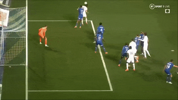 Troyes vs Marseille 0-2: Chancel Mbemba đánh đầu cận thành, Jordan Veretout nhân đôi tỷ số, chốt hạ chiến thắng