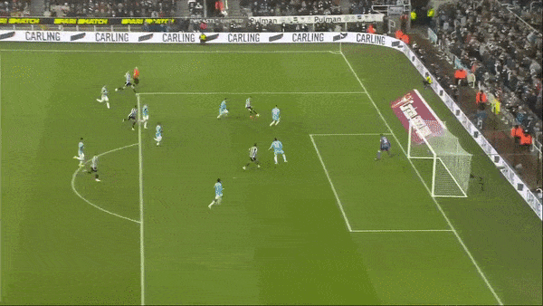 Newcastle United vs Southampton 2-1: Sean Longstaff tỏa sáng cú đúp bàn thắng, Sean Longstaff lập công, HLV Eddie Howe gặp Man United ở chung kết Carabao Cup