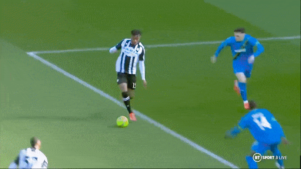 Udinese vs Sassuolo 2-2: Rượt đuổi kịch tính, Udogie sớm mở bàn, Henrique gỡ hòa, Jaka Bijol lập công, Perez bất ngờ phản lưới nhà 