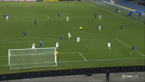 Hellas Verona vs Salernitana 1-0: Darko Lazovic căng ngang, Cyril Ngonge đệm bóng cận thành ghi bàn duy nhất