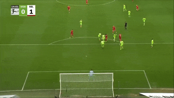 Wolfsburg vs Leipzig 0-3: Lần lượt Emil Forsberg, Konrad Laimer, Dominik Szoboszlai khoe tài, áp đảo thế trận