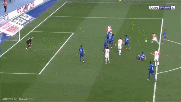 Troyes vs Montpellier 0-1: Ndiaga Yade, Tedy Savanier lần lượt bị thẻ đỏ, Wahbi Khazri ghi bàn thắng suýt sao phút 90