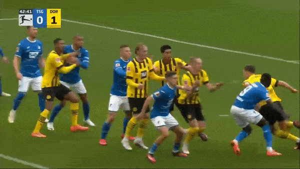 Hoffenheim vs Borussia Dortmund 0-1: Marco Reus kiến tạo, Julian Brandt ghi bàn duy nhất, VAR từ chối bàn thắng của Marius Wolf