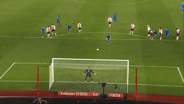 Southampton vs Grimsby Town 1-2: Caleta-Car lập công, Gavan Holohan ghi cú đúp penalty, giành gọn vé tứ kết FA Cup