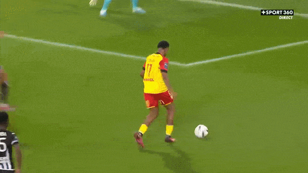 Lens vs Angers 3-0: Seko Fofana mở tỷ số, Lois Openda xuất thần cú đúp chốt hạ chiến thắng dễ dàng