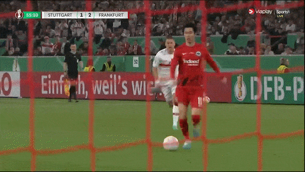 VfB Stuttgart vs Eintracht Frankfurt 2-3: Tomas, Millot lập công, Borna Sosa nhận thẻ đỏ, N'Dicka, Kamada Daichi, Muani giành quyền vào chung kết DFB Cup gặp Leipzig