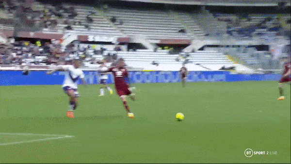 Torino vs Fiorentina 1-1: Luka Jovic mở tỷ số, Antonio Sanabria đá nối chớp nhoáng chia điểm xứng đáng