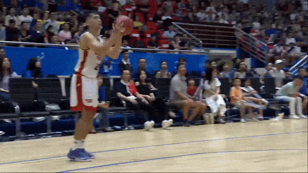 VBA 5x5, Hanoi Buffaloes vs Saigon Heat 71-85: Kentrell Barkley ghi cú “triple-double”, ĐKVĐ Saigon Heat mở màn mùa giải như ý