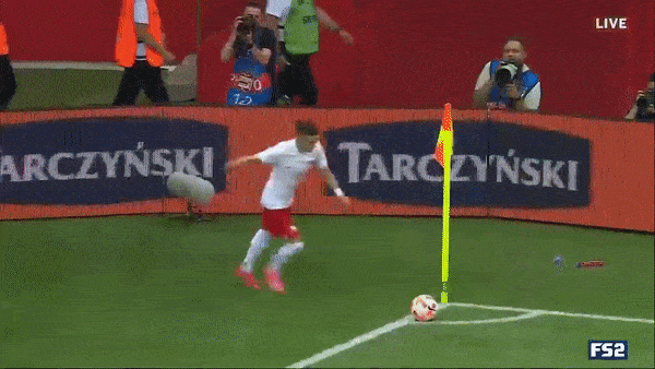 Giao hữu, Ba Lan vs Đức 1-0: Lewandowski mờ nhạt, Szymanski kiến tạo, Jakub Kiwior đánh đầu ghi bàn duy nhất