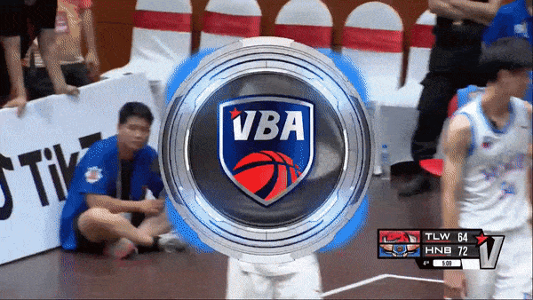 Thang Long Warriors vs Hanoi Buffaloes 82-78: Anthony January tiếp tục giành danh hiệu Player of the Game, Hanoi Buffaloes tạm vươn lên vị trí thứ 2 