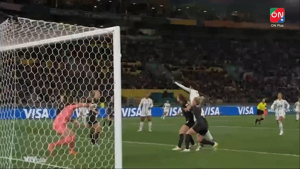 Nữ New Zealand vs Nữ Philippines 0-1: Sarina Bolden bất ngờ đánh đầu ghi bàn lịch sử cho bóng đá nữ Philippines