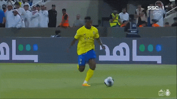 Zamalek vs Al Nassr 1-1: Alex Telles để bóng chạm tay, Zizo mở bàn trên chấm penalty, Ronaldo đánh đầu đẹp mắt hạ Zamalek cứu thua