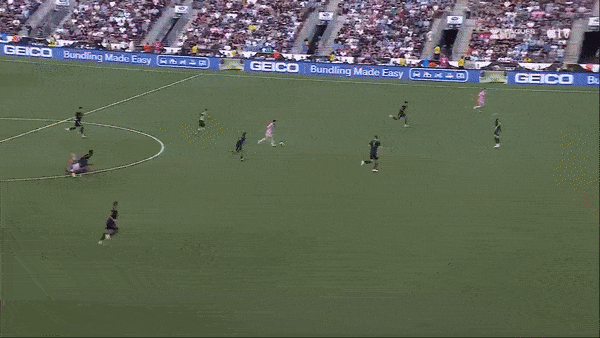 Philadelphia vs Inter Miami 1-4: Josef Martinez sớm mở bàn, Messi lại tỏa sáng, Alba, Ruiz góp công chiến thắng đậm đà