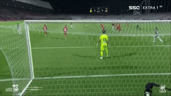 Al Wehda vs Al Ittihad 0-3: Benzema không ghi bàn thì Romarinho mở bàn, Neves Filipe, Igor Coronado chốt hạ chiến thắng