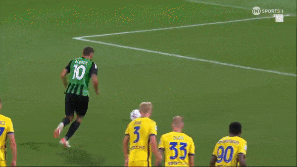 Sassuolo vs Hellas Verona 3-1: Andrea Pinamonti tỏa sáng, Domenico Berardi xuất thần cú đúp nhờ penalty, Cyril Ngonge lập công